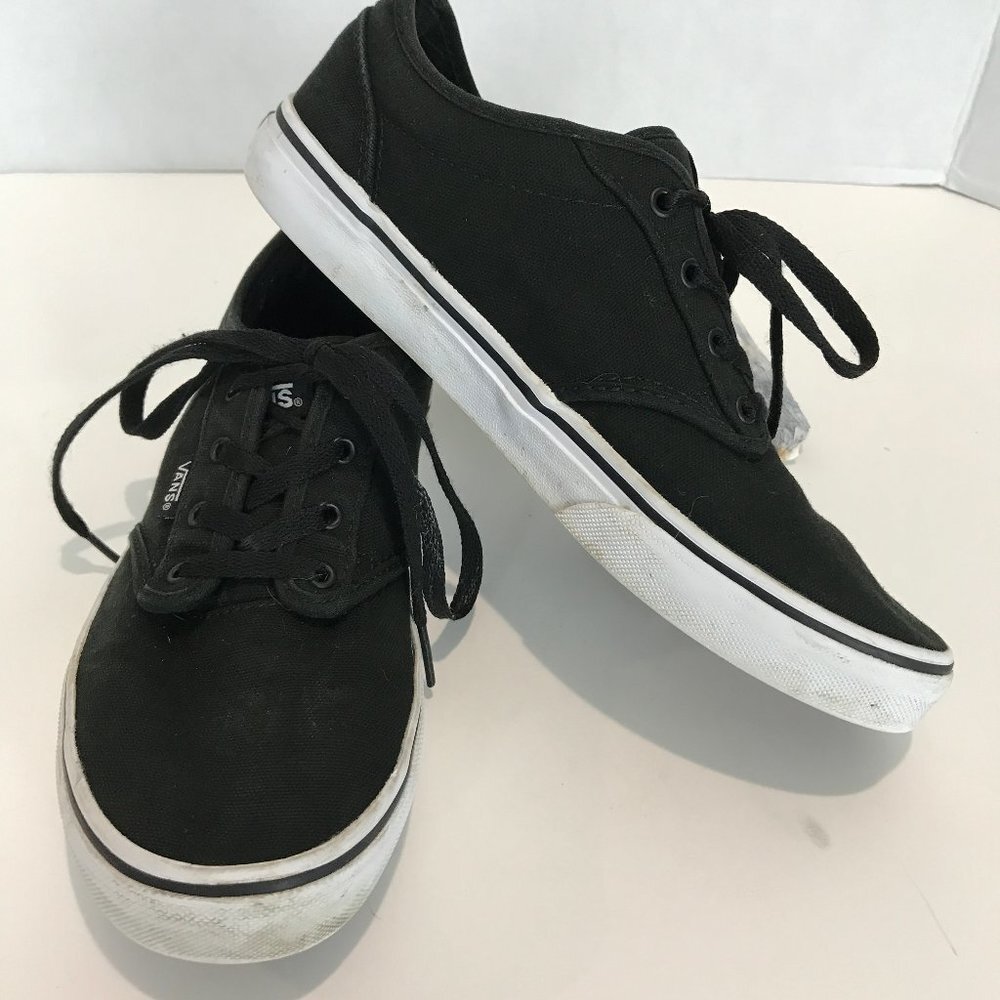 VANS Black Youth Sz 5.5 sneakers